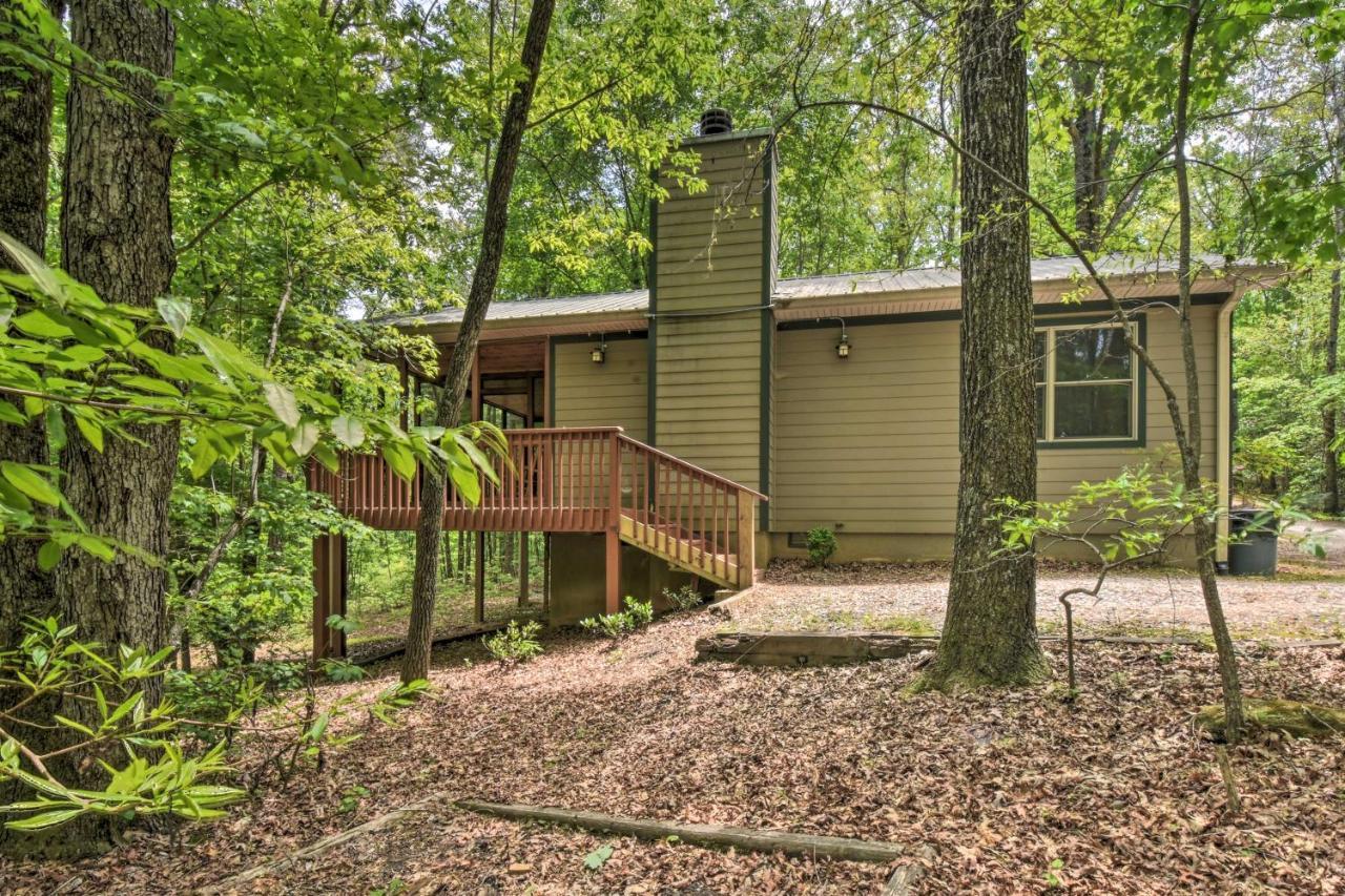 The Honeybee Cabin With Private Porch And Hot Tub Clarkesville Extérieur photo